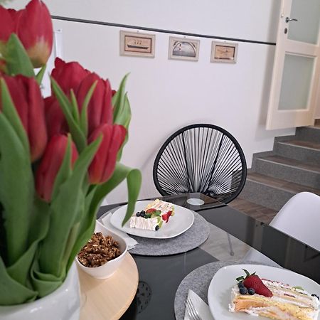 Kuca Za Odmor Eni **** Villa Šibenik Exteriör bild