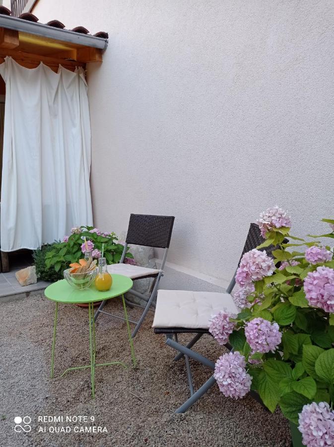 Kuca Za Odmor Eni **** Villa Šibenik Exteriör bild