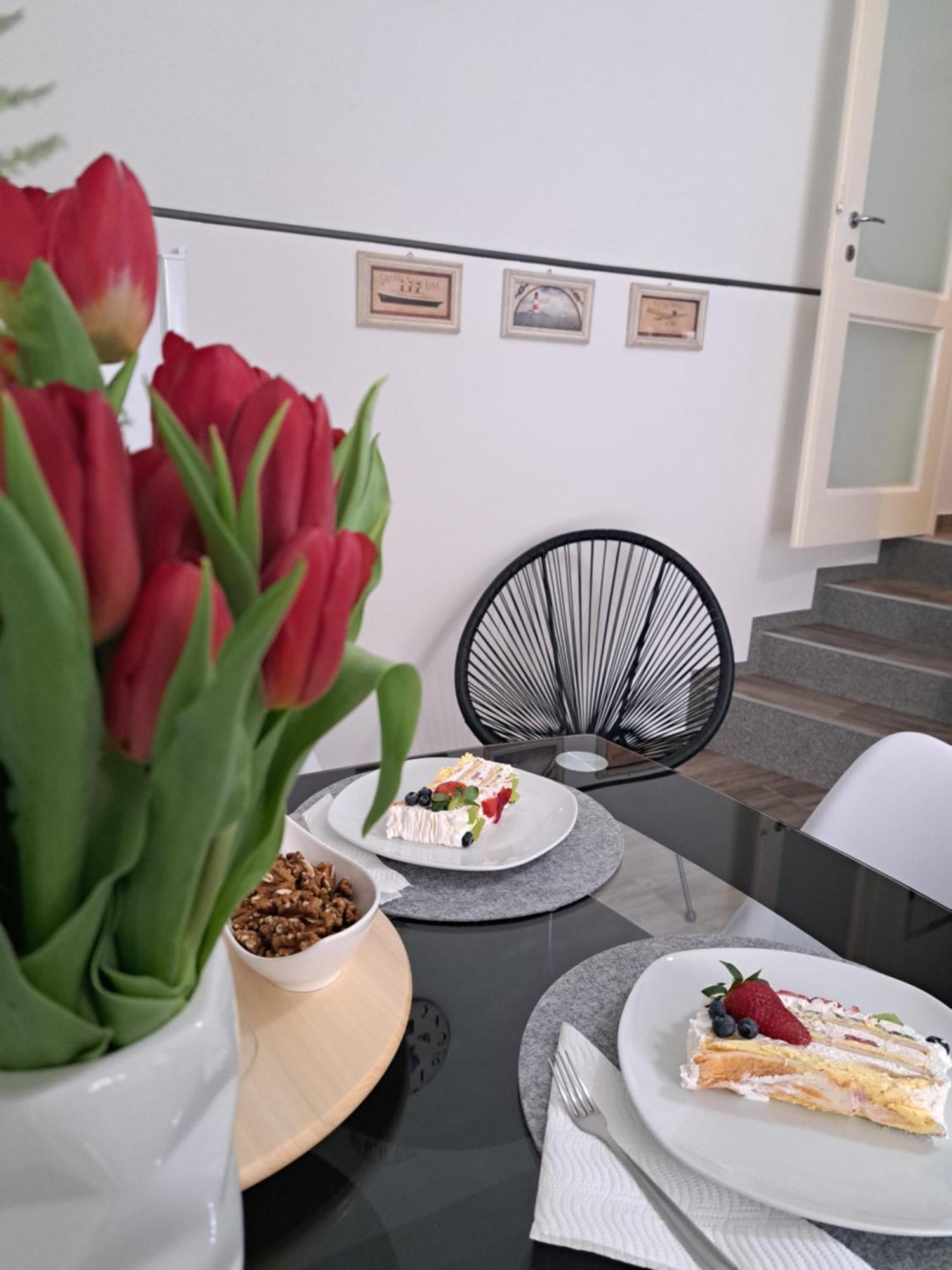 Kuca Za Odmor Eni **** Villa Šibenik Exteriör bild