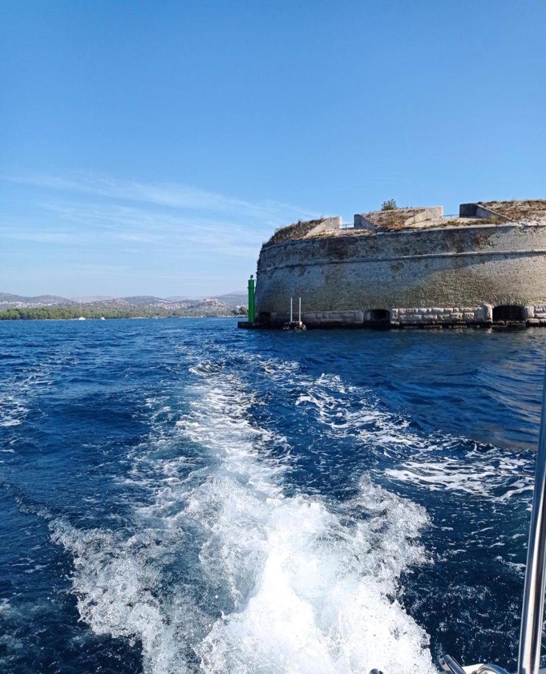 Kuca Za Odmor Eni **** Villa Šibenik Exteriör bild
